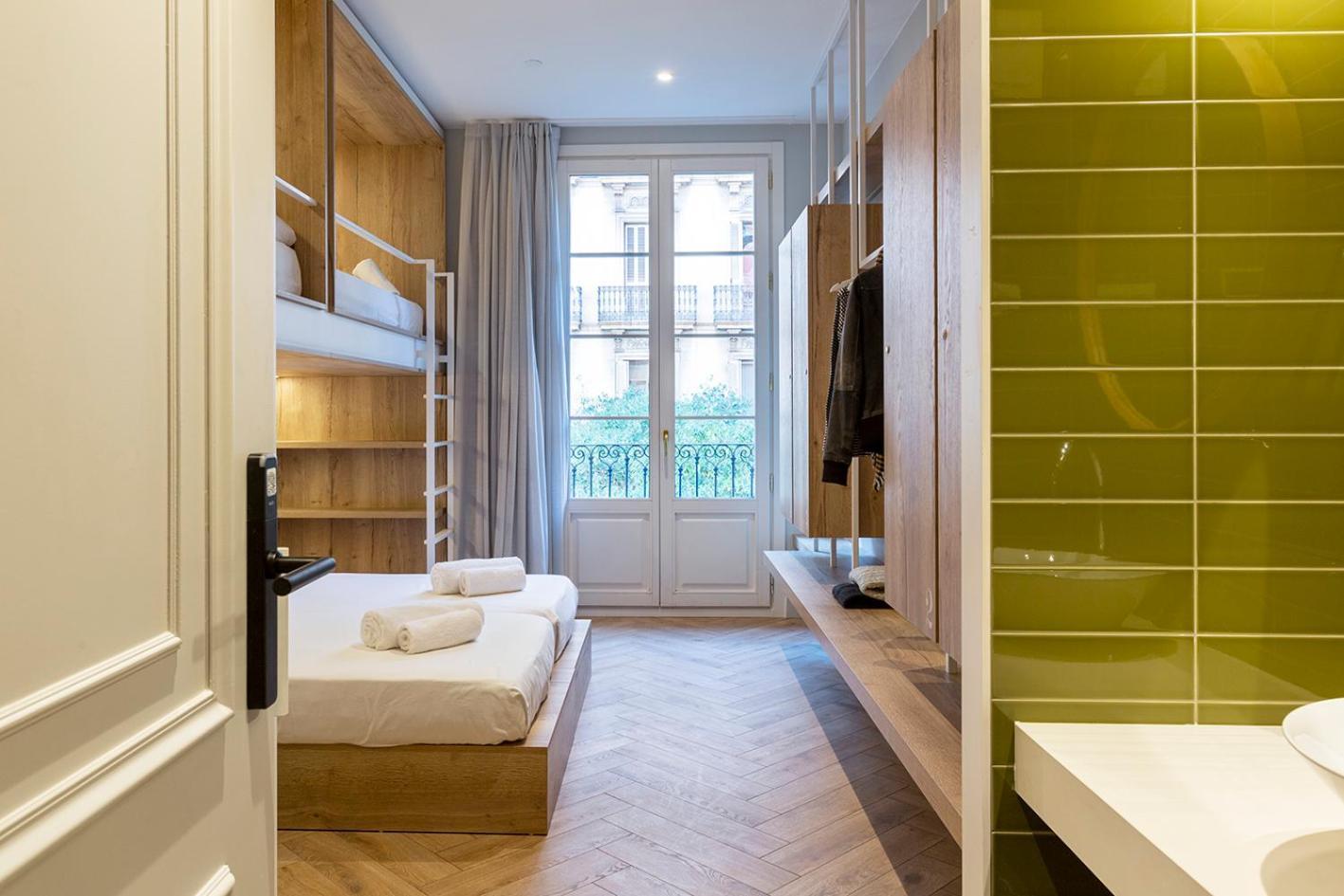 Weflating Boutique Hostel バルセロナ エクステリア 写真